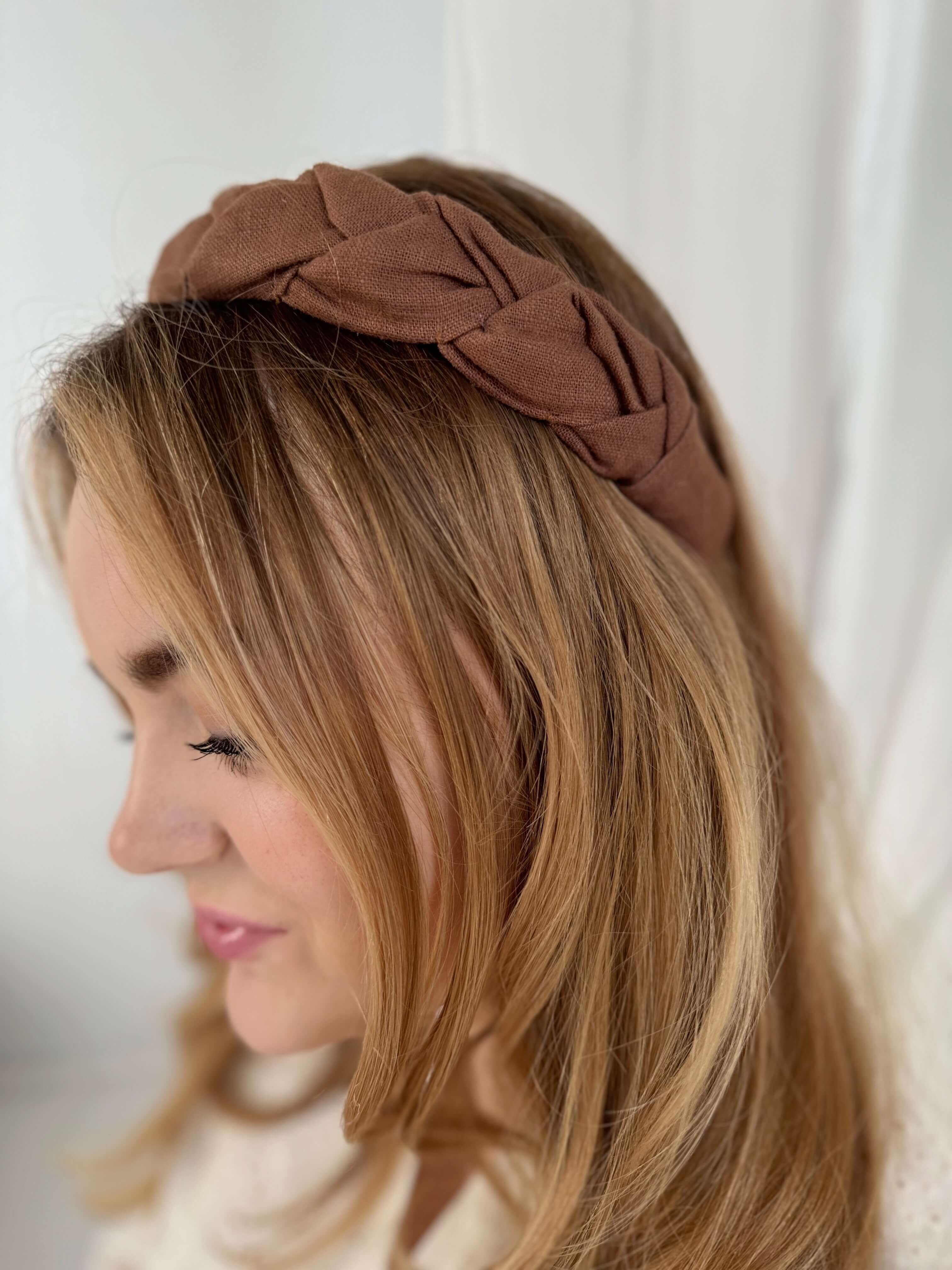 Ruffle linen headband