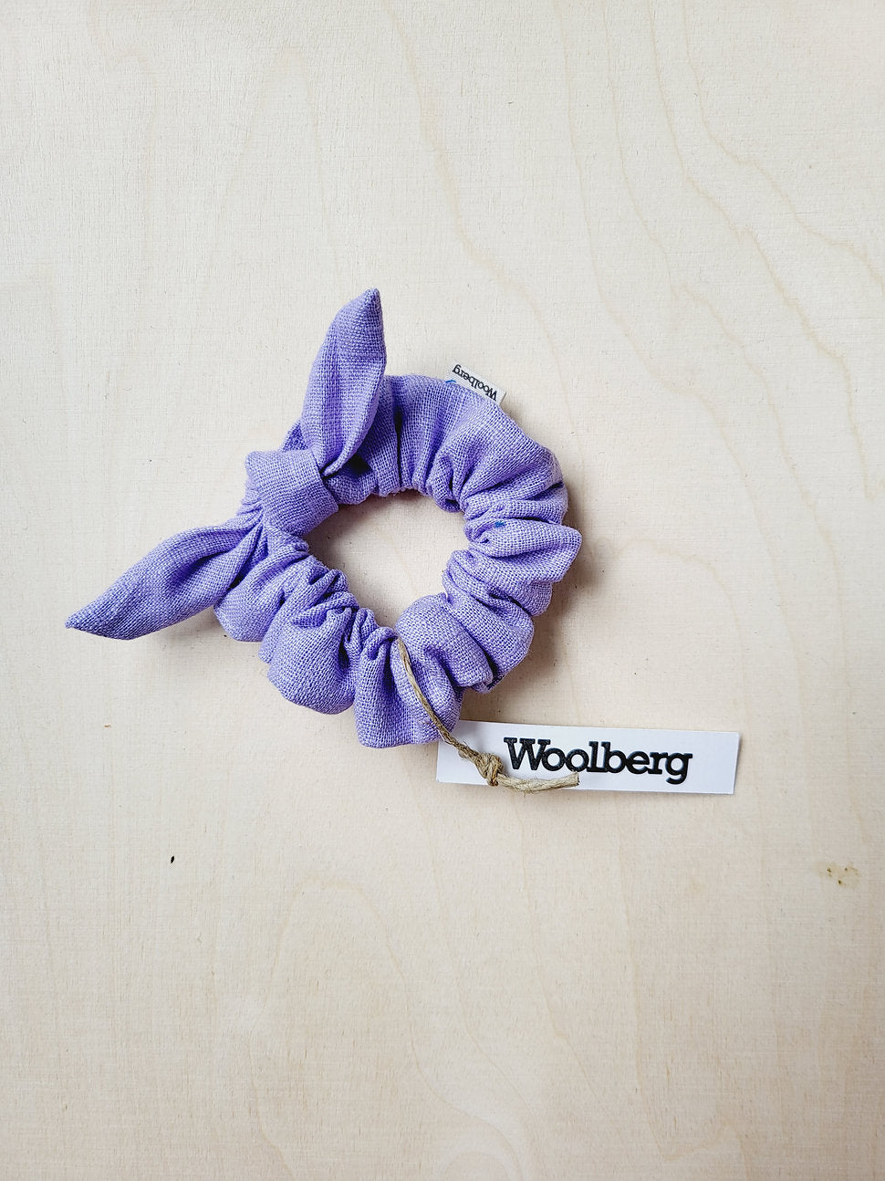 Pupu pellava scrunchie